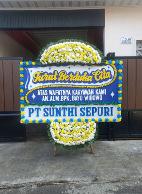 Papan Bunga Duka di Kedunglumbu